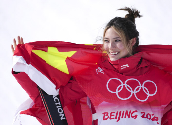 [베이징올림픽]'미국->중국' 에일린 구, 스키 슬로프스타일 은메달 추가