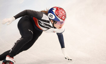 ‘금메달 도전’ 최민정, 1500m 준준결승 스휠팅 피하고 중국과 맞대결