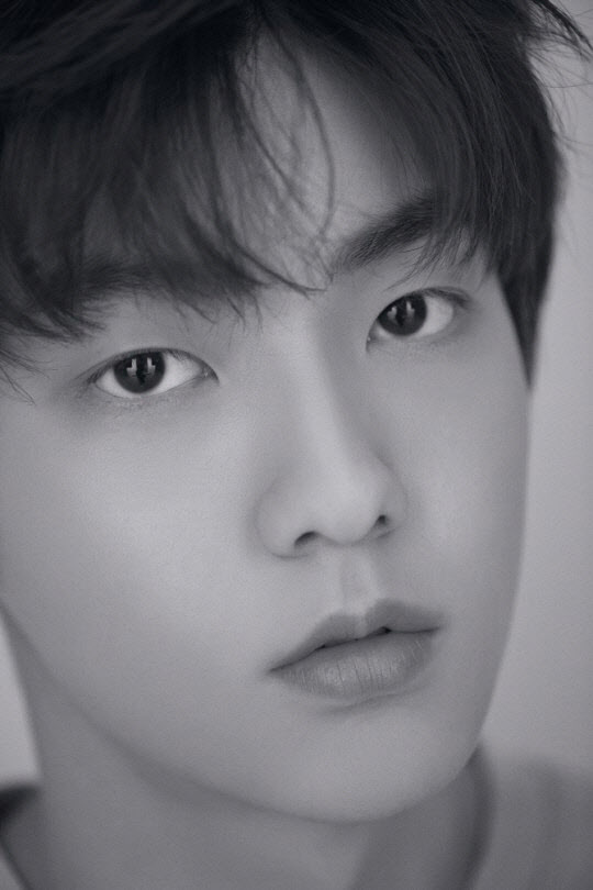 TXT 수빈, 코로나 확진… "기침·인후통 증상" [전문]