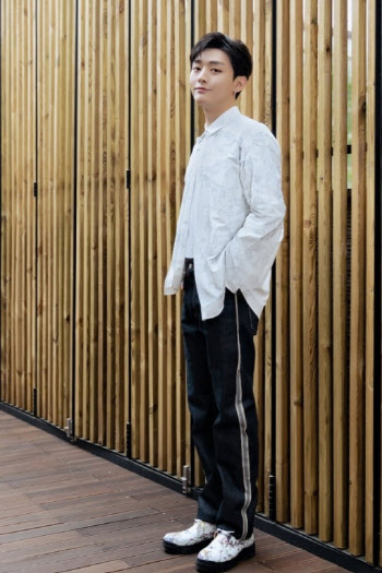 윤지성 "앨범명 '미로', 사실은 팬덤명 후보였죠" ②