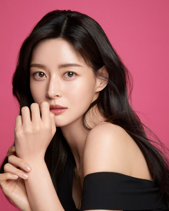 권나라, 씨제스에 새 둥지