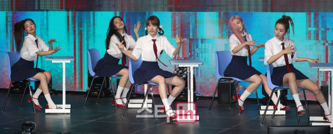 [포토]WOO!ah!, 빠져드는 매력