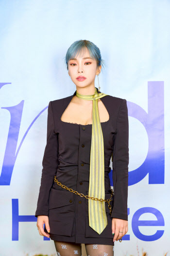 헤이즈 "건강 문제로 걱정 끼쳐… 운동하며 회복"