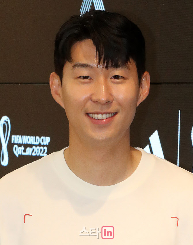 [포토]손흥민, ‘이것이 월드클래스의 미소'