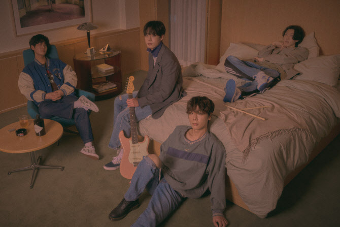 라쿠나, '그레이트 서울 인베이전' 출연 후 첫 신보