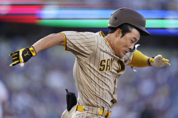 '승리요정' 김하성, 3경기 연속 득점...샌디에이고, 다저스에 반격
