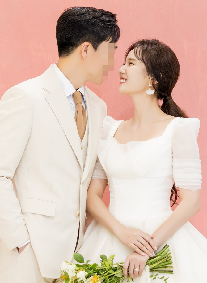 빛나, 결혼 1년만에 임신 "잘 키울게요"