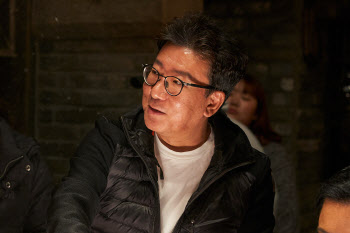 '영웅' 윤제균 감독 "영화적 체험 극대화에 심혈"