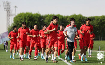 '남미 상대 첫승-2경기 연속 무실점' 한국 축구 월드컵 첫 도전