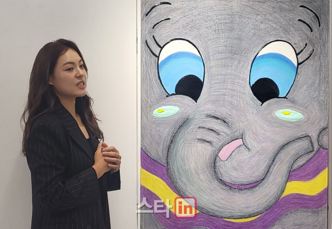 화가 데뷔한 전인지 “신인 작가 전인지도 많이 지켜봐주세요”