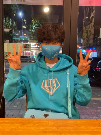 임영웅 "늘 감사한 영웅시대, 새해에도 건행!"