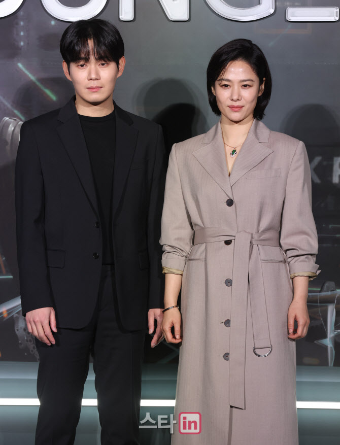 [포토]지옥에 이어 정이에서 만난 류경수-김현주