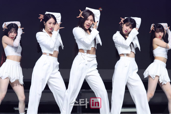 [포토]비비지, 완벽한 안무