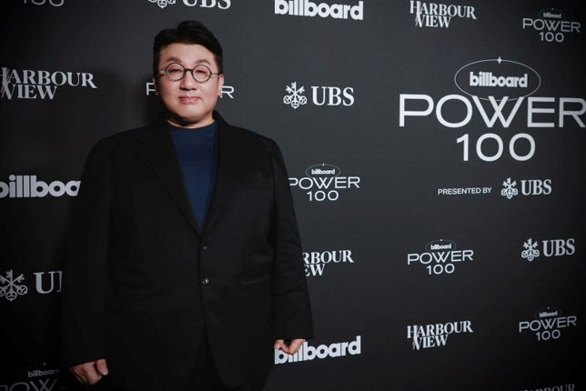 "오직 음악 사랑" 방시혁, 빌보드 파워 100 시상식서 수상 영예