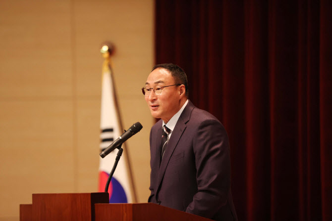 '아시아의 스프린터' 장재근, 신임 국가대표선수촌장 취임