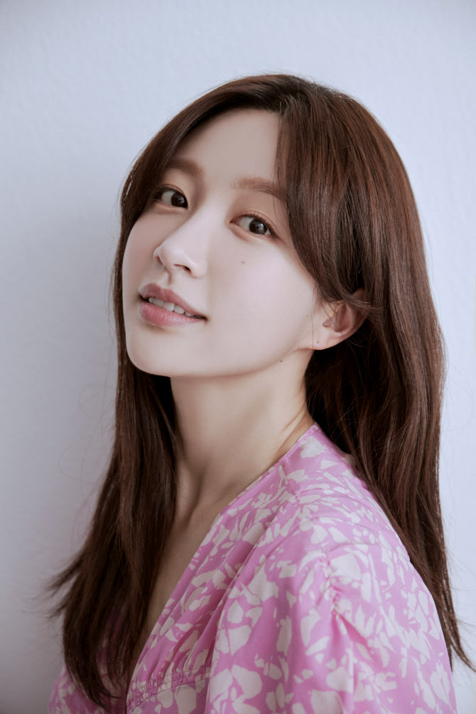 '사랑이라 말해요' 하니 "父에 남친 양재웅 소개…결혼 필수 아냐" [인터뷰]