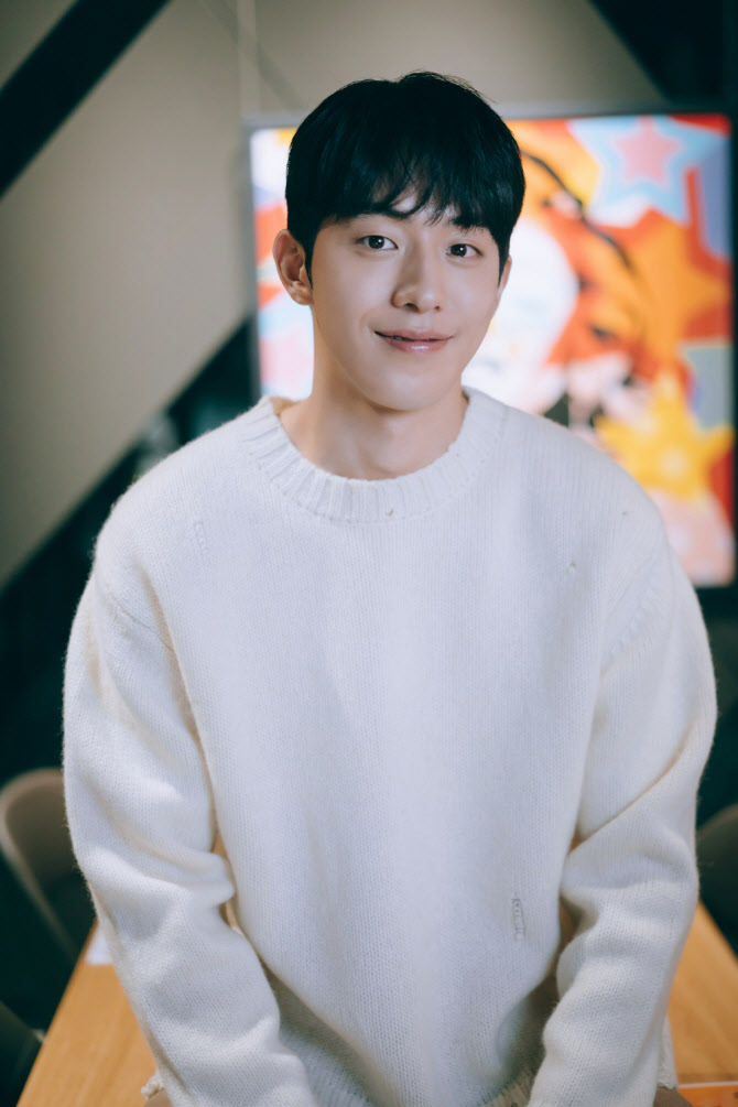 남주혁 측, 학폭 스파링 영상 반박…"배우와 아무런 관계없어" [전문]