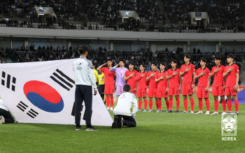 ‘U-20 신화 재연’ 김은중호, 최종 명단 발표... ‘이을용 삼부자 대기록도’