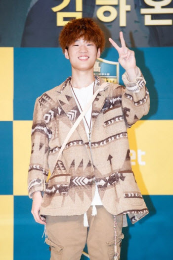 김하온, 하이어뮤직 떠난다… "새 출발 응원"