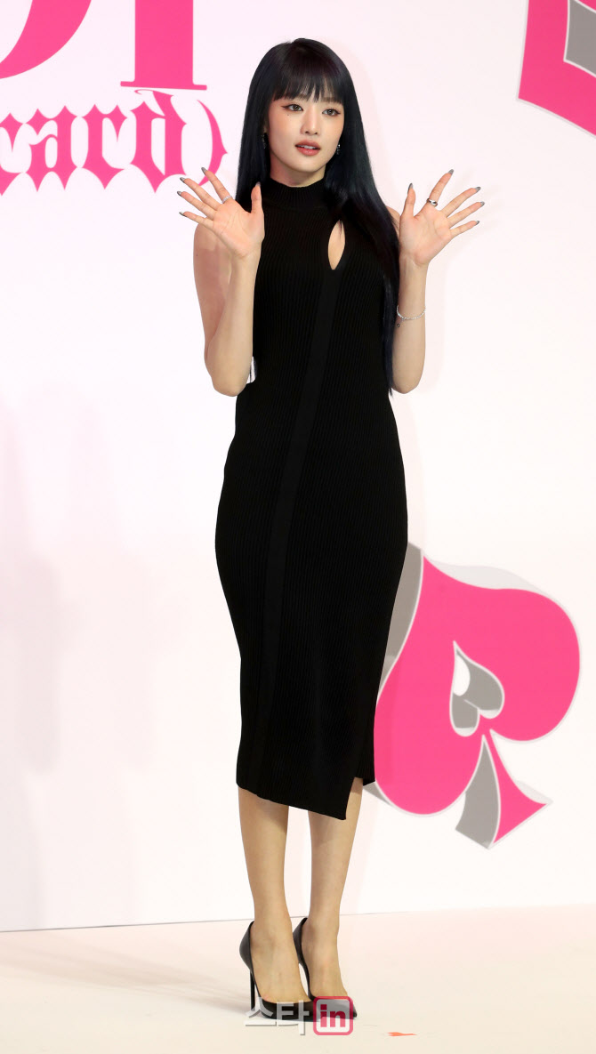 [포토]여자아이들 민니, '내가 바로 퀸카'