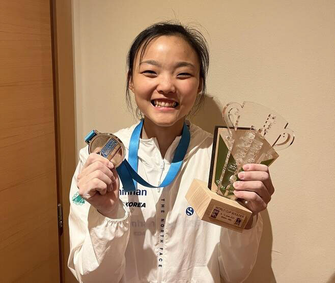 서채현, 스포츠 클라이밍 월드컵 6차 대회 볼더링 은메달