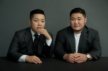 [Today 신곡]길구봉구, 김조한 '사랑이 늦어서 미안해' 리메이크