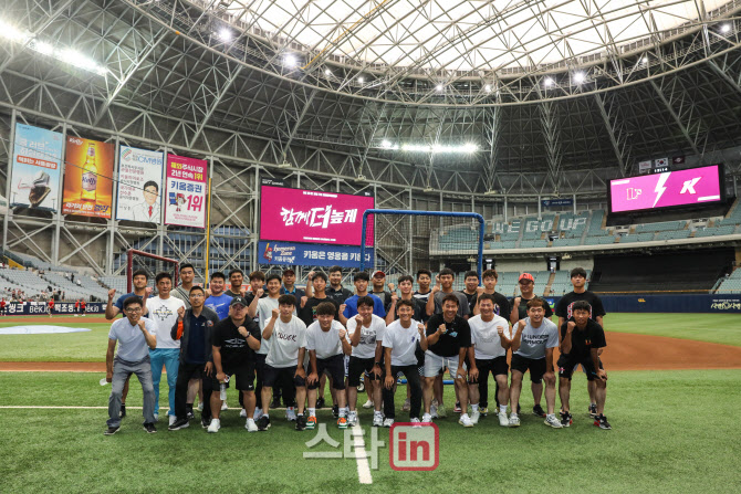 中프로야구 우승팀 장쑤 거마, 키움 초청 받아 고척돔 방문