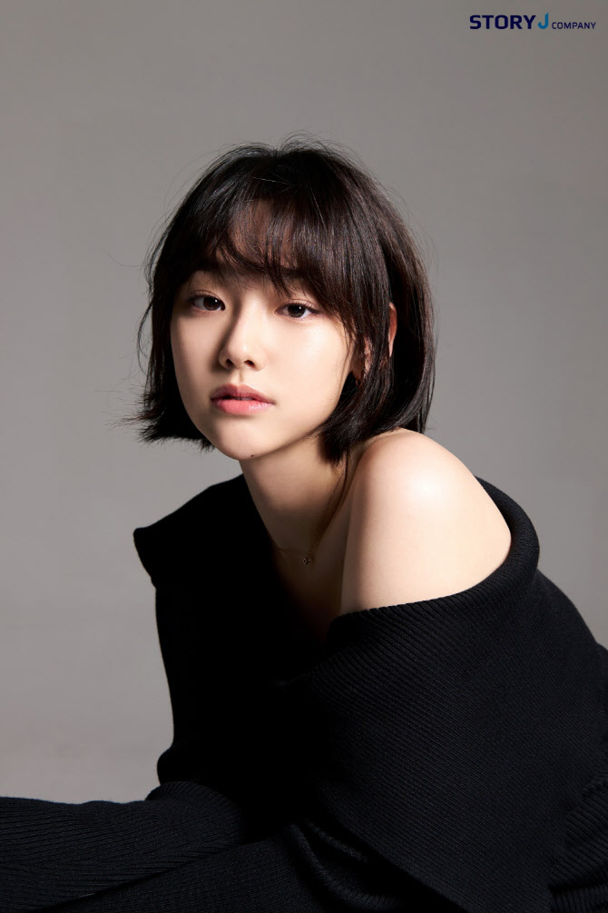 강미나, 김태희 소속사 스토리제이컴퍼니 전속계약
