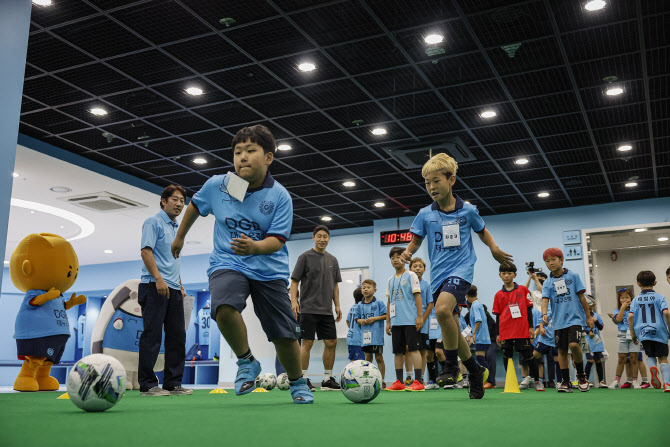 대구 ‘함께하늘’, 이근호-오승훈과 축구 멘토링 진행