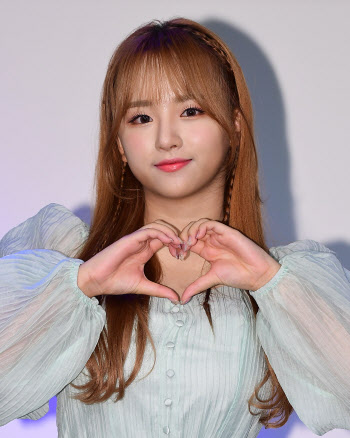 세러데이 아연 "저의 라이벌은 오마이걸 미미"