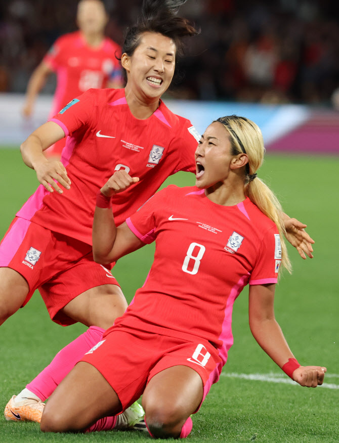 ‘여자 축구도 2위 독일 울렸다’ 한국, 독일과 1-1 무... ‘한국-독일 탈락’