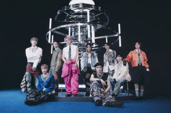NCT 127, 800평 규모 팝업스토어 오픈