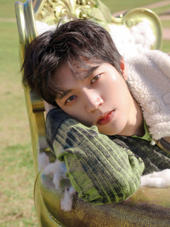 남우현, 팬들도 몰랐던 암 투병… "내 노래로 용기주고파"