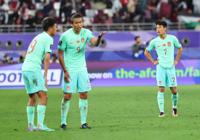 '슈팅 35-득점 0'...'굴기' 외쳤던 중국 축구의 처참한 현실