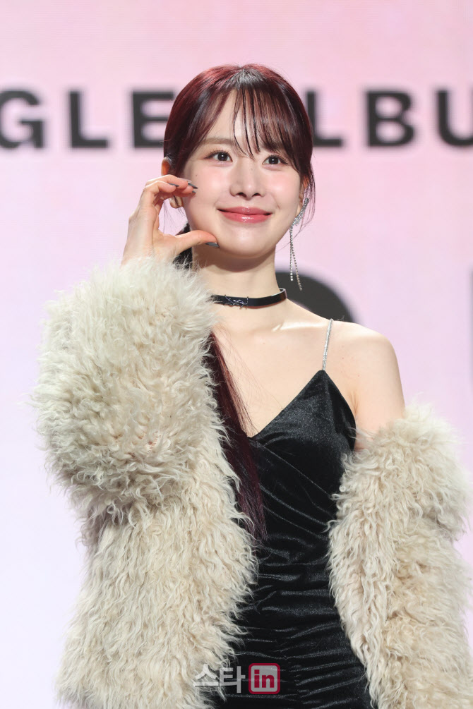 [포토]우주소녀 설아, 하트