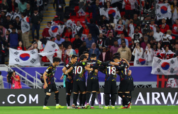 ‘실수 연발’ 한국, 조현우가 살렸다... 요르단과 0-0으로 전반 마무리