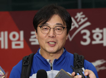 “황선홍 1순위였다”…축구협회가 밝힌 임시 감독 선임 이유는?