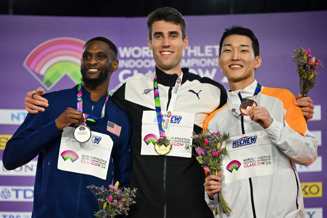 세계실내선수권 동메달 우상혁 “이젠 올림픽 준비”