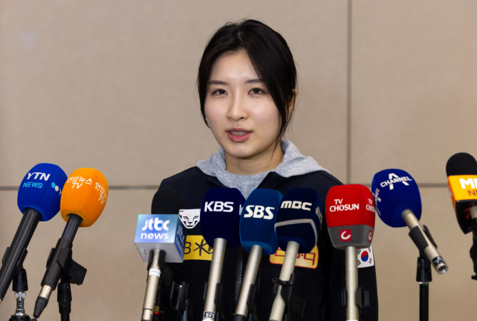 ‘충돌 사건’에 가린 첫 세계선수권 金 김길리, “선발전 기간 약점 보완할 것”