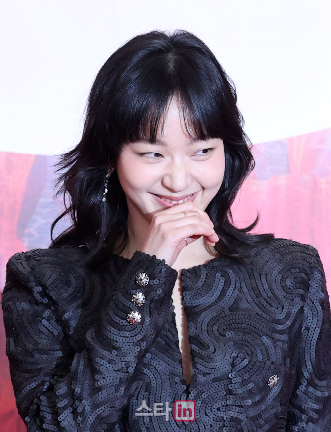 [포토]김고은, 참을수 없는 미소