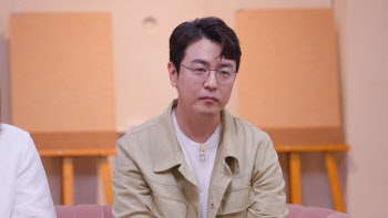 '박지윤 이혼' 최동석 "난 부족함 많은 사람"