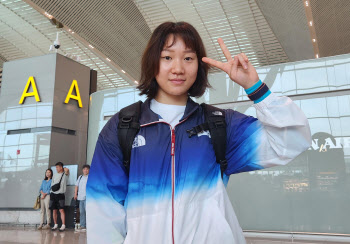 '17살' 이은지, 한국 수영 최초 배영 200m 준결승 쾌거[파리올림픽]