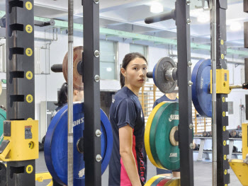 '2년 연속 챔프전 눈물' 김연경 "우승 집착하기보다 즐기면서..."