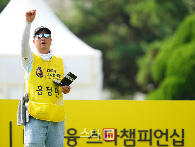 [포토]윤두상,바람은 강하지 않다