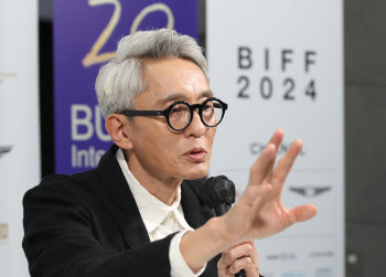 '고독한 미식가' 마츠시게 유타카 "유재명 캐스팅, 이 영화의 가장 큰 성과"[BIFF]