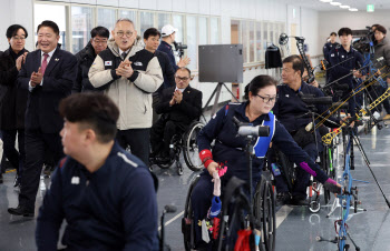 "이천 장애인국가대표선수촌, 상주 의사 1명도 없어" 김윤덕 의원