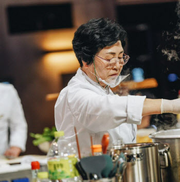 '흑백요리사' 이영숙, 1억 빚투에 "일부 변제…정확한 계산 필요"[공식]