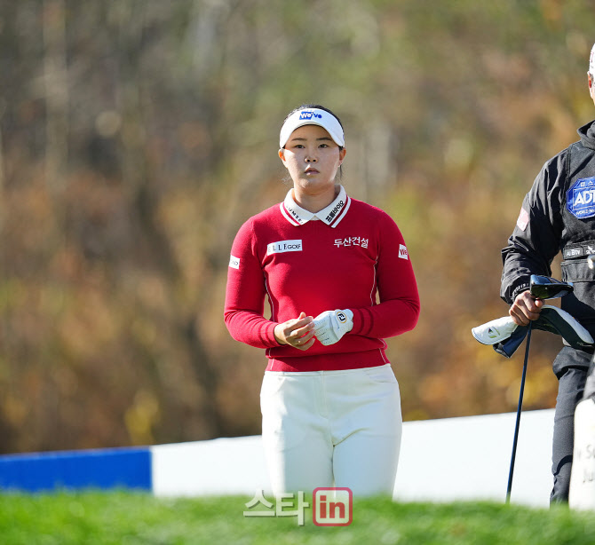 [포토]임희정,공략을 생각하며