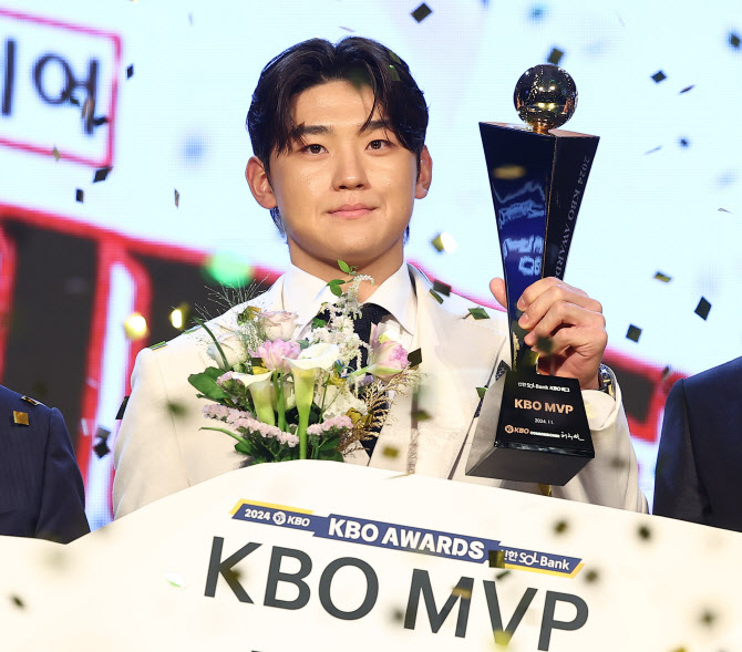 ‘101표 중 95표’ 김도영, MVP 등극... 만장일치는 불발