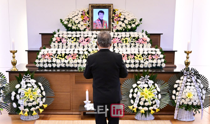 [포토]국민가수 송대관 별세